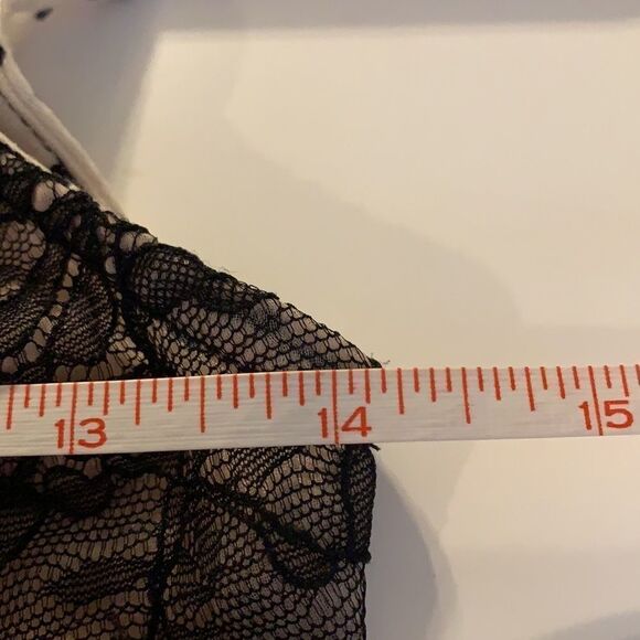 LOFT sleeveless blouse with lace embellishments and gather neckline - Picture 5 of 5